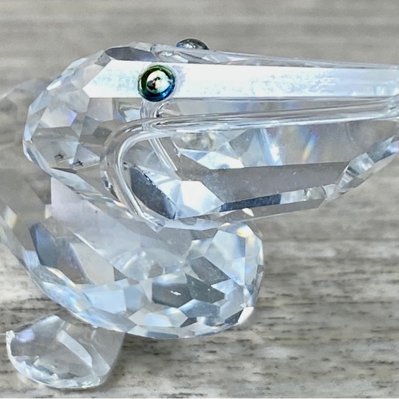 Swarovski Crystal Pelican 7679 NR 000 001 in Original Box and paperwork. - Picture 8 of 13